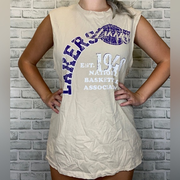 Lakers Muscle Tee - Picture 1 of 5